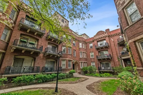 5321 South Harper Avenue Chicago IL 60615