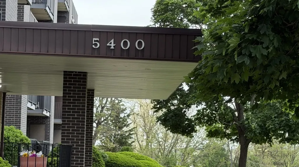 5400 Walnut Avenue Downers Grove IL 60515