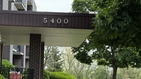 5400 Walnut Avenue Downers Grove IL 60515