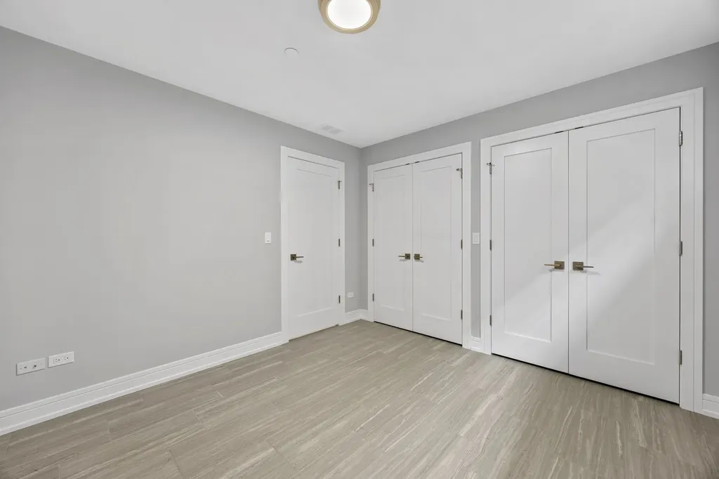 3231 South Shields Avenue Chicago IL 60616