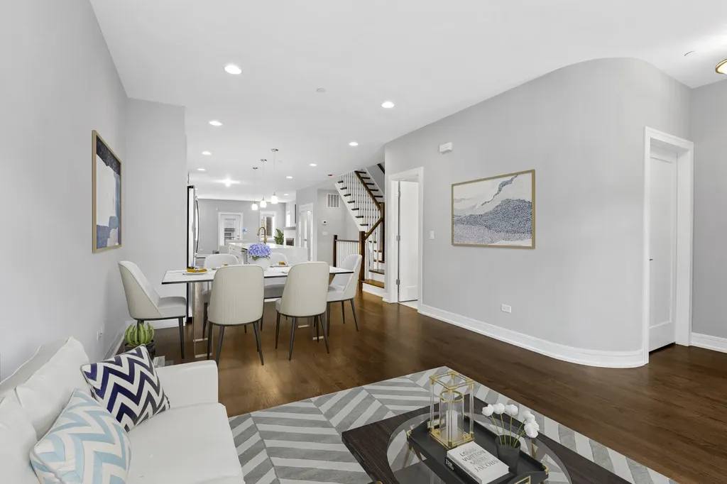 3231 South Shields Avenue Chicago IL 60616
