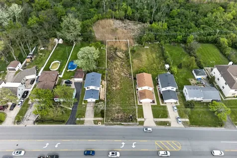 635 North Columbine Avenue Lombard IL 60148