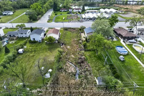 635 North Columbine Avenue Lombard IL 60148