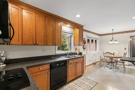 4269 Harper Avenue Gurnee IL 60031