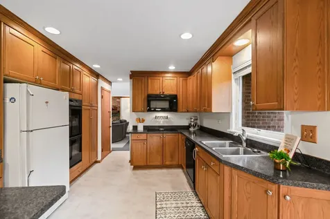 4269 Harper Avenue Gurnee IL 60031