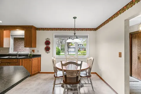 4269 Harper Avenue Gurnee IL 60031