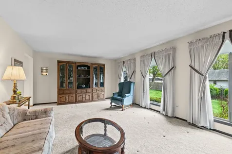 4269 Harper Avenue Gurnee IL 60031