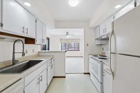 2144 Harbortown Circle Champaign IL 61821