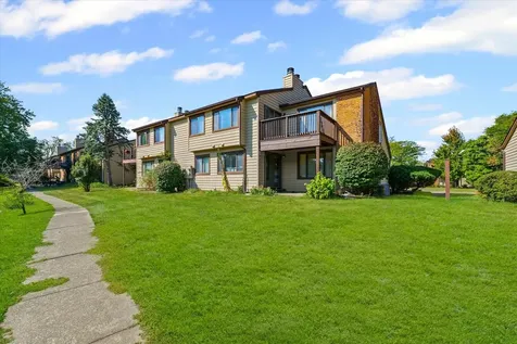 2144 Harbortown Circle Champaign IL 61821
