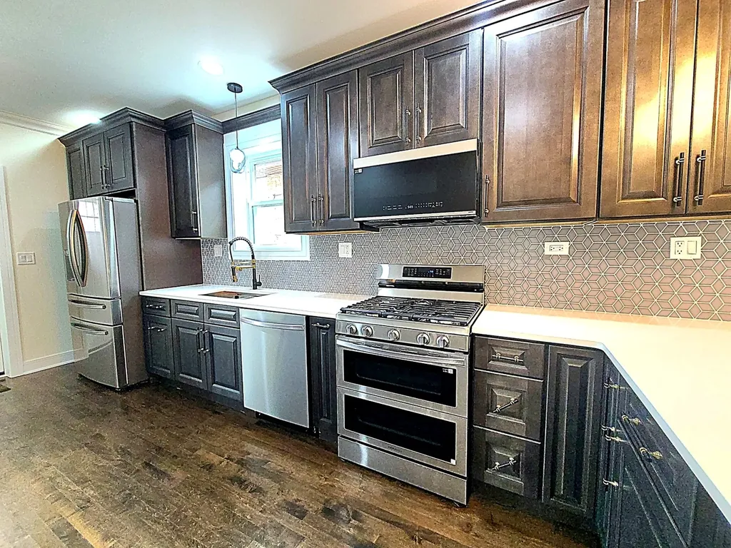 8623 South Wood Avenue Chicago IL 60620
