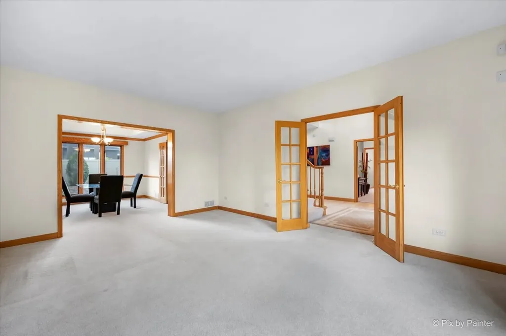 958 West Stonehedge Drive Addison IL 60101