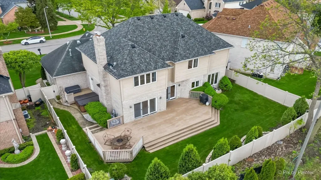 958 West Stonehedge Drive Addison IL 60101