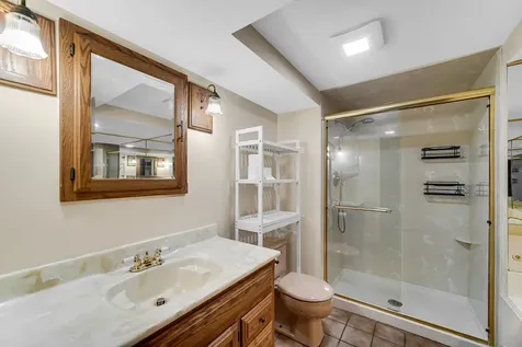 2042 West Spring Ridge Drive Arlington Heights IL 60004