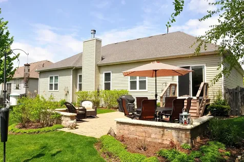 352 Andover Drive Oswego IL 60543
