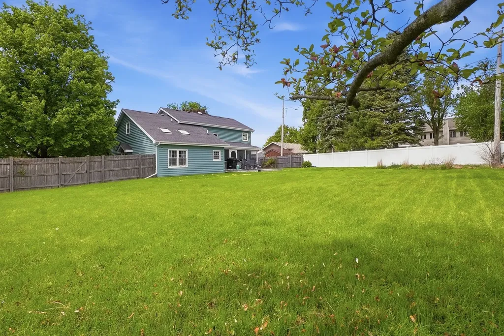 16249 South Howard Street Plainfield IL 60586