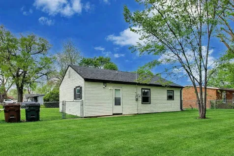 2414 Circle Drive Hazel Crest IL 60429