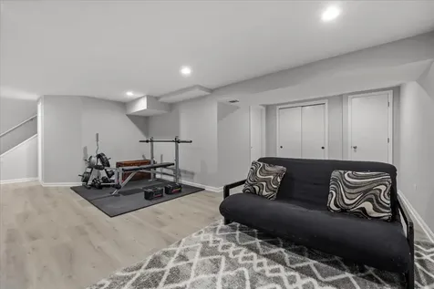 701 Thompson Boulevard Buffalo Grove IL 60089