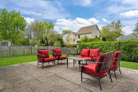701 Thompson Boulevard Buffalo Grove IL 60089