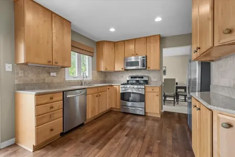 701 Thompson Boulevard Buffalo Grove IL 60089