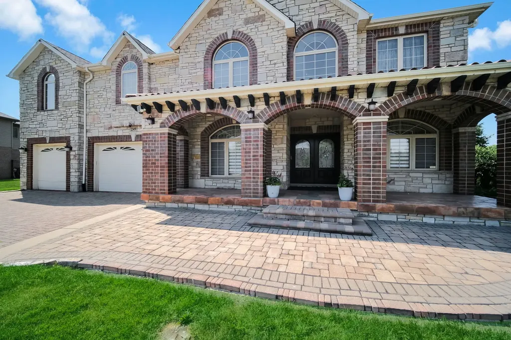249 Monterey Drive New Lenox IL 60451