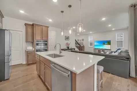 23 Commons Circle Hawthorn Woods IL 60047