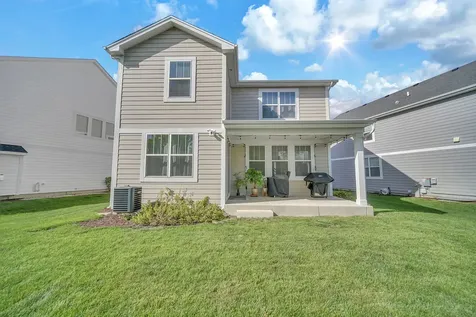 23 Commons Circle Hawthorn Woods IL 60047