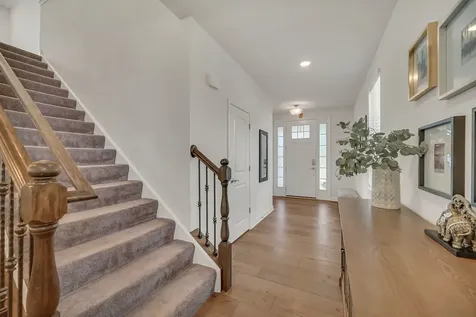 23 Commons Circle Hawthorn Woods IL 60047