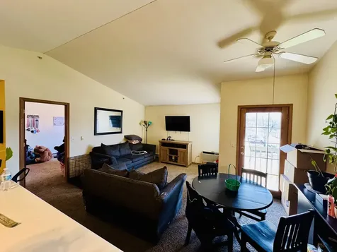 531 Leah Lane Woodstock IL 60098