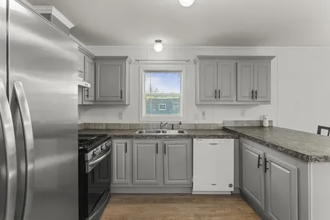 7 Pulaski Street Mahomet IL 61853