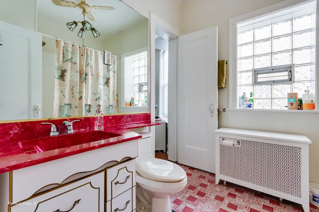 7829 South Cornell Avenue Chicago IL 60649
