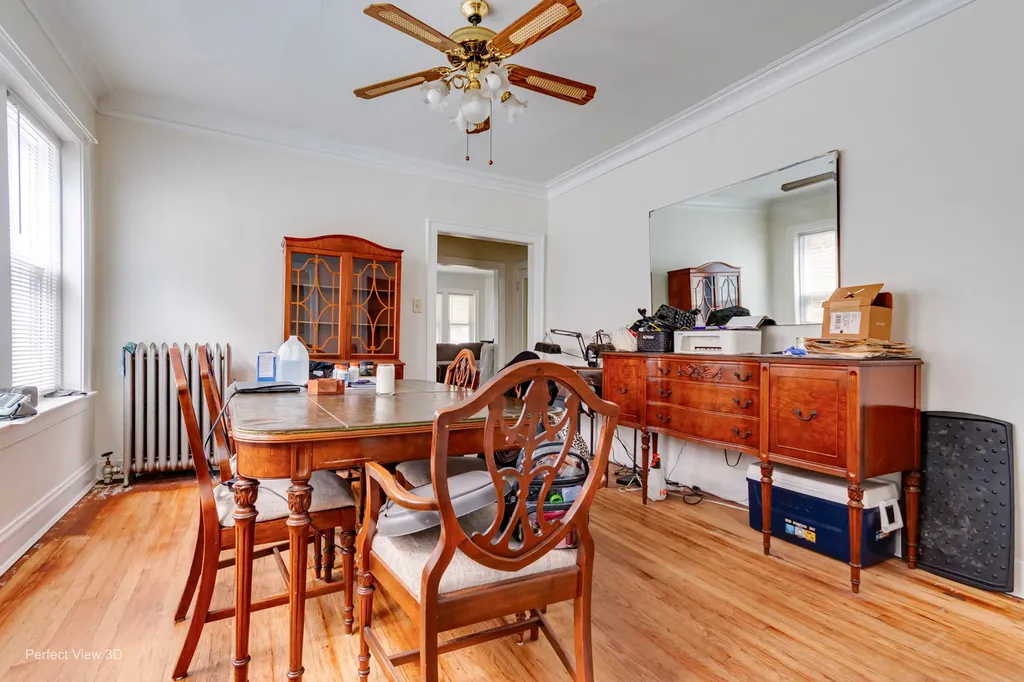 7829 South Cornell Avenue Chicago IL 60649
