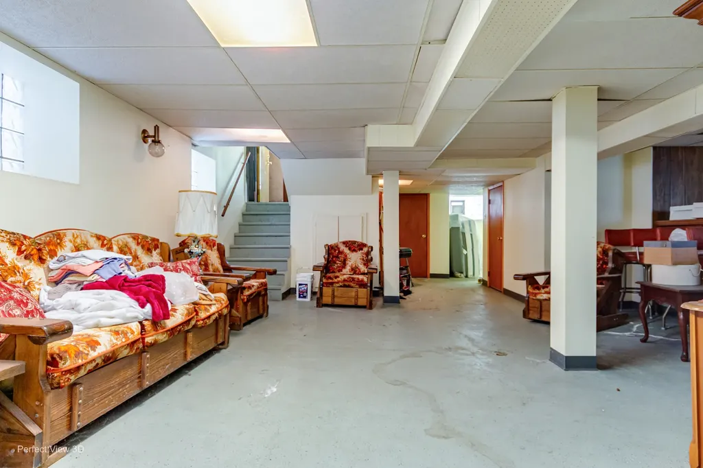 7829 South Cornell Avenue Chicago IL 60649