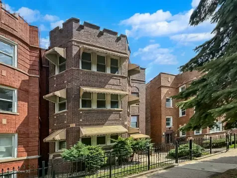 7829 South Cornell Avenue Chicago IL 60649