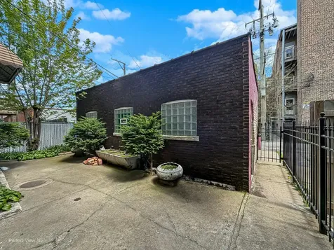 7829 South Cornell Avenue Chicago IL 60649