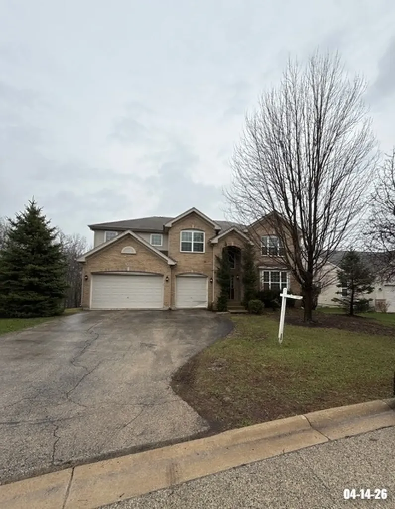 5650 Brentwood Drive Hoffman Estates IL 60192