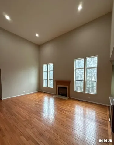 5650 Brentwood Drive Hoffman Estates IL 60192