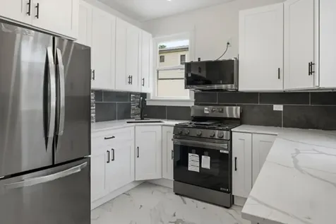 7948 South Colfax Avenue Chicago IL 60649