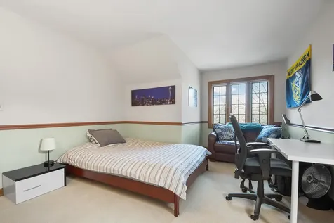 1280 Fiore Drive Lake Forest IL 60045