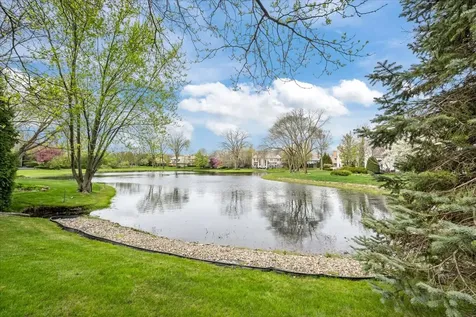 1280 Fiore Drive Lake Forest IL 60045