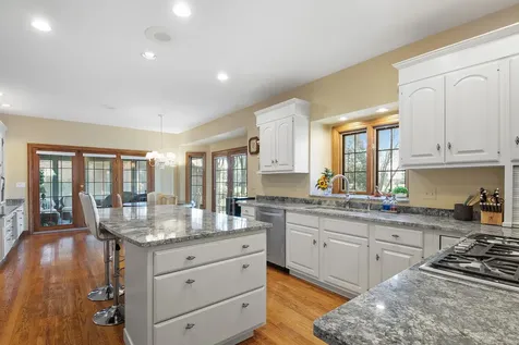 1280 Fiore Drive Lake Forest IL 60045