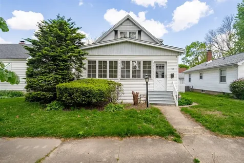 403 West Kelsey Street Bloomington IL 61701