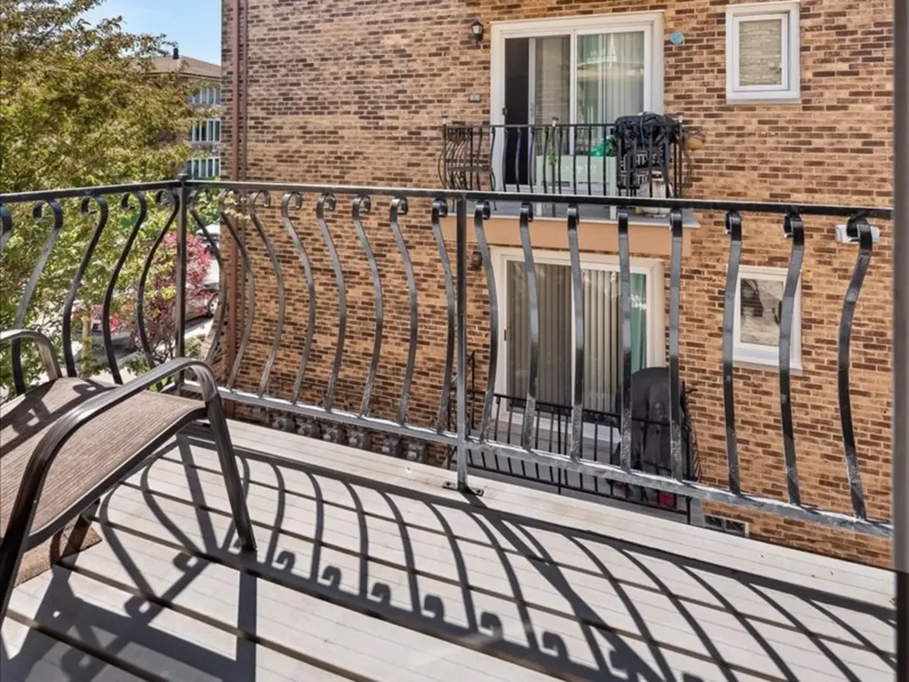 6244 South Newland Avenue Chicago IL 60608