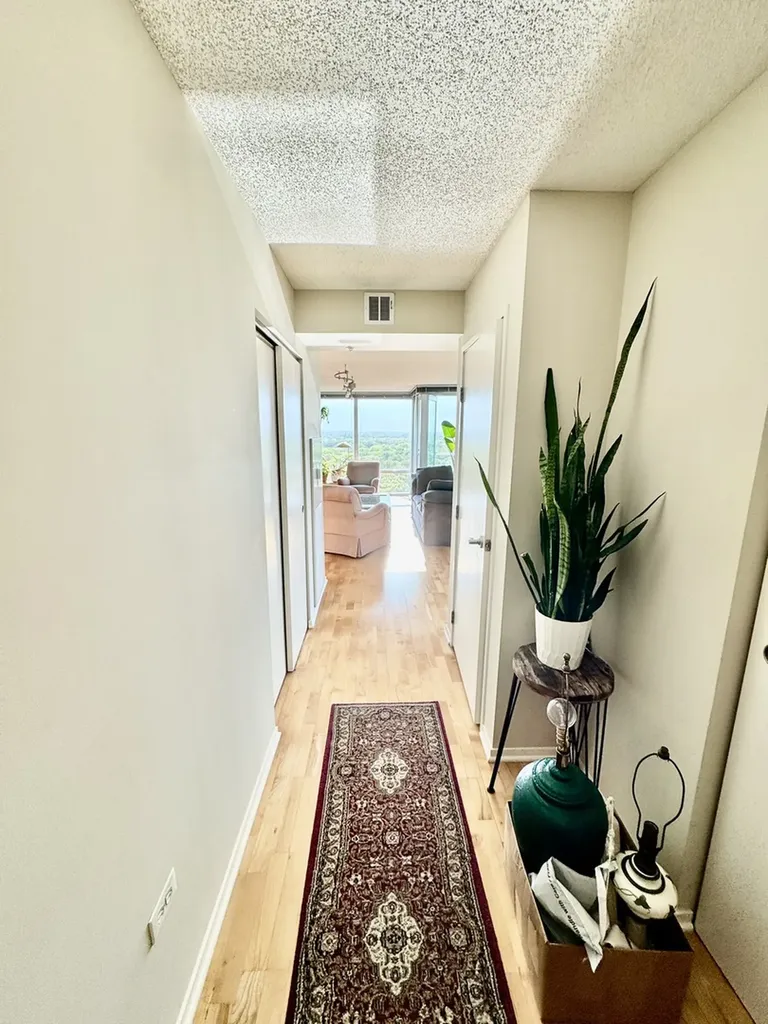 9655 Woods Drive Skokie IL 60077