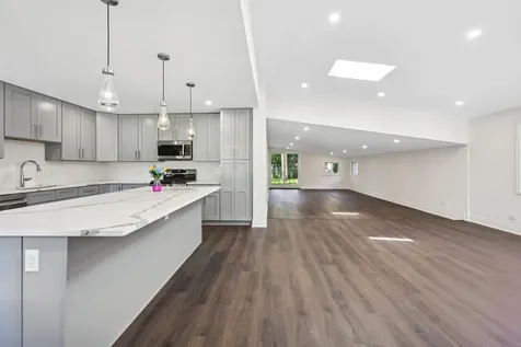 1420 Magnolia Street Glenview IL 60025