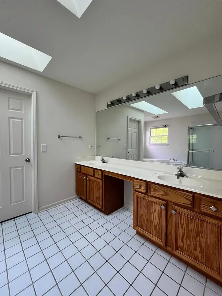 2803 Bluewater Circle Naperville IL 60564