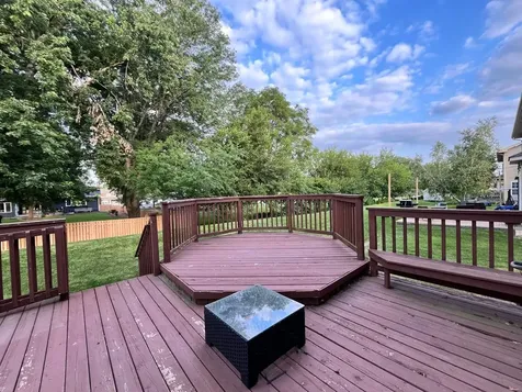 2803 Bluewater Circle Naperville IL 60564