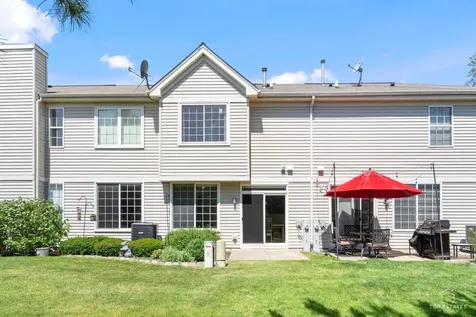 2264 Daybreak Drive Lake In The Hills IL 60156