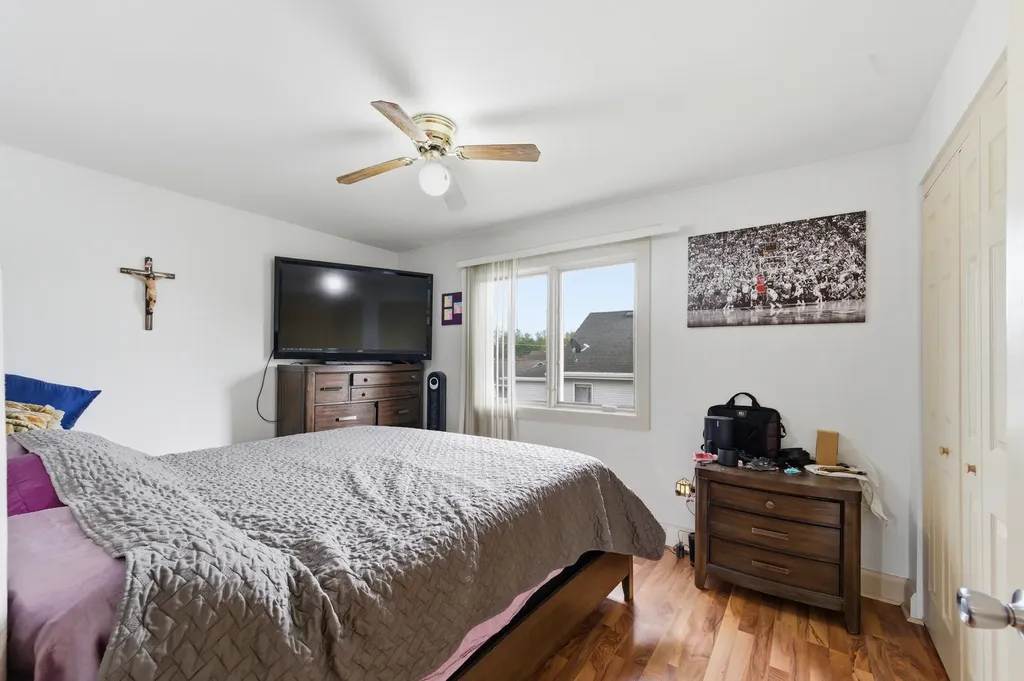 13401 South Avenue L Chicago IL 60633