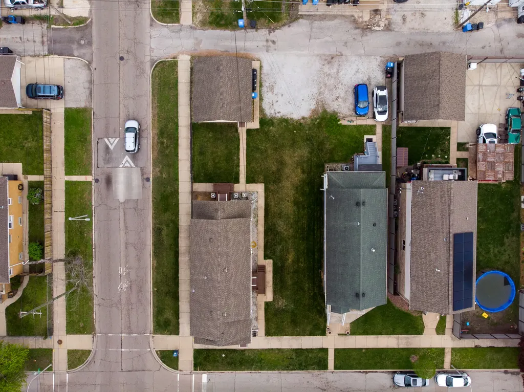 13401 South Avenue L Chicago IL 60633