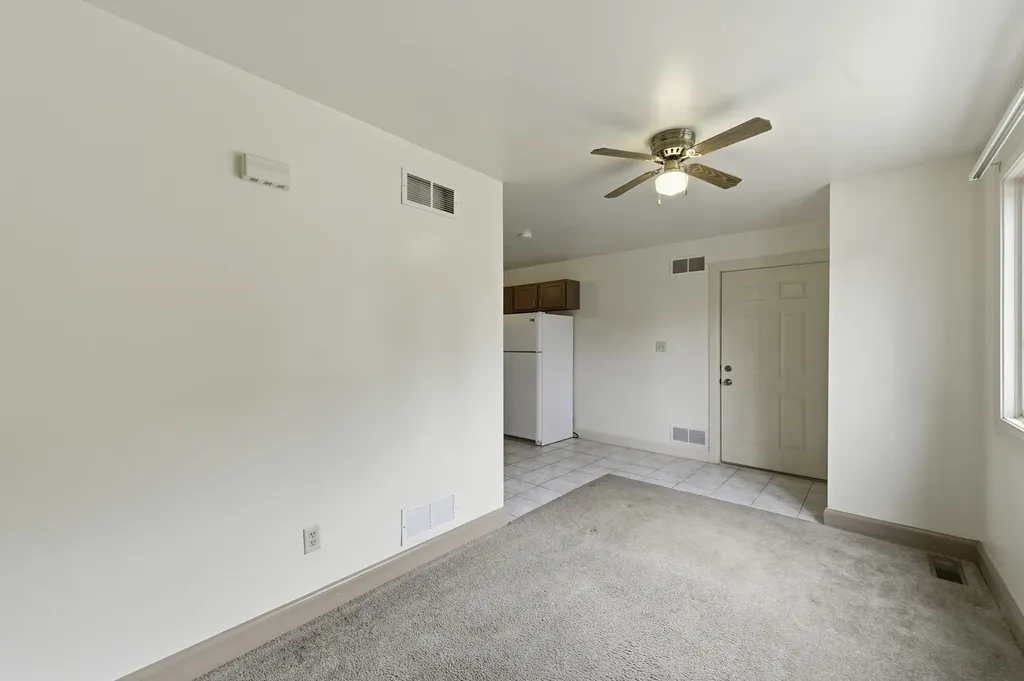 13401 South Avenue L Chicago IL 60633